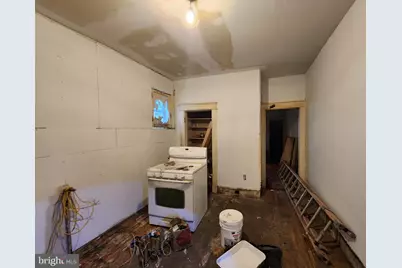 2327 W Lexington Street, Baltimore, MD 21223 - Photo 8