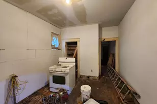 2327 W Lexington St, Baltimore, MD 21223 - Photo 8