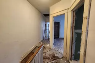 2327 W Lexington St, Baltimore, MD 21223 - Photo 22