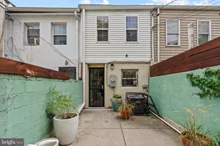 224 N Port St, Baltimore, MD 21224 - Photo 26
