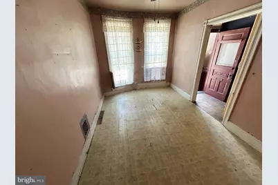 1905 W Mosher Street, Baltimore, MD 21217 - Photo 4
