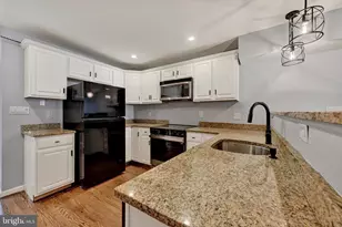 1148 Sargeant St, Baltimore, MD 21223 - Photo 10