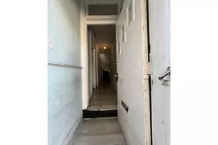 1114 Myrtle Ave, Baltimore, MD 21201 - Photo 2