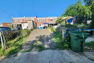 2807 Eastshire Dr, Baltimore, MD 21230 - Photo 6
