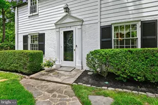 1110 Bryn Mawr Rd, Baltimore, MD 21210 - Photo 2