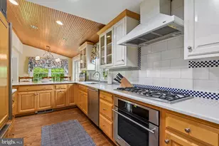 1110 Bryn Mawr Rd, Baltimore, MD 21210 - Photo 22
