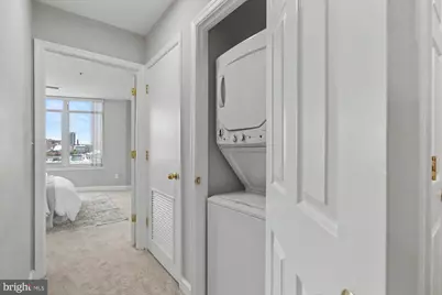 100 Harborview Drive #705, Baltimore, MD 21230 - Photo 22