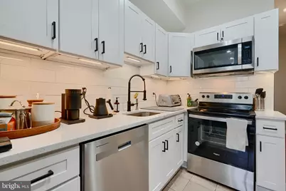 1719 Guilford Avenue #2, Baltimore, MD 21202 - Photo 8