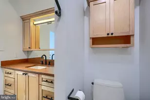 1000 Fell St, Baltimore, MD 21231 - Photo 8