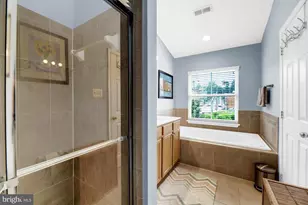 2090 Clipper Park Rd, Baltimore, MD 21211 - Photo 16