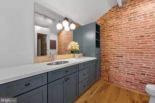 831 S Milton Ave S, Baltimore, MD 21224 - Photo 32