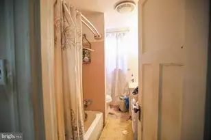 3247 Shannon Dr, Baltimore, MD 21213 - Photo 22