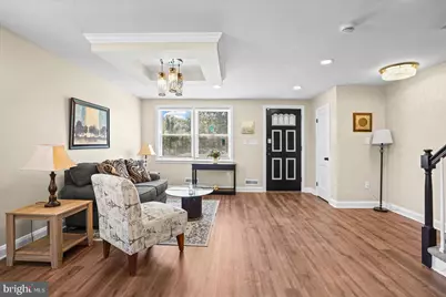 4728 Parkside Drive, Baltimore, MD 21206 - Photo 8