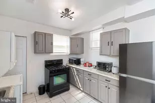 2627 Cecil Ave, Baltimore, MD 21218 - Photo 8
