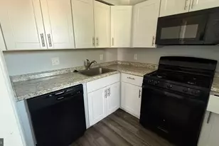 6125 MacBeth Dr, Baltimore, MD 21239 - Photo 10