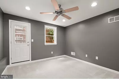 33 E Hamburg Street, Baltimore, MD 21230 - Photo 30