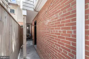 33 E Hamburg St, Baltimore, MD 21230 - Photo 18