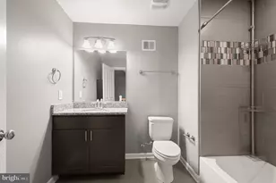 33 E Hamburg St, Baltimore, MD 21230 - Photo 28