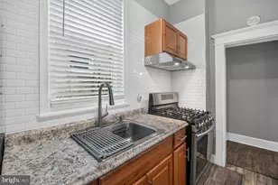 2427 Linden Ave, Baltimore, MD 21217 - Photo 14