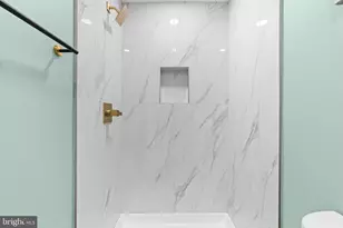 1008 E Biddle St, Baltimore, MD 21202 - Photo 22