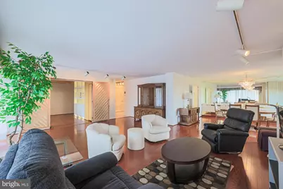 6210 Park Heights Avenue #400, Baltimore, MD 21215 - Photo 16