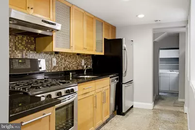 420 S Regester, Baltimore, MD 21231 - Photo 4