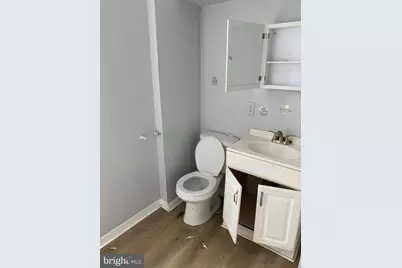805 N Carey Street, Baltimore, MD 21217 - Photo 18