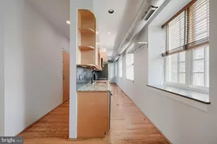 104 W Madison St, Baltimore, MD 21201 - Photo 18
