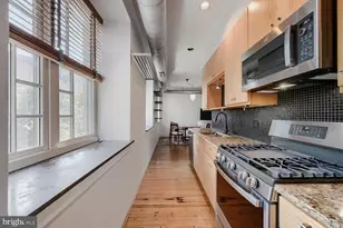 104 W Madison St, Baltimore, MD 21201 - Photo 20