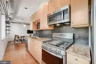 104 W Madison St, Baltimore, MD 21201 - Photo 4