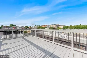 2806 E Fairmount Ave, Baltimore, MD 21224 - Photo 14