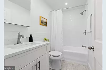 516 E 39th Street, Baltimore, MD 21218 - Photo 30