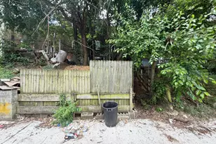 826 Jack St, Baltimore, MD 21225 - Photo 22