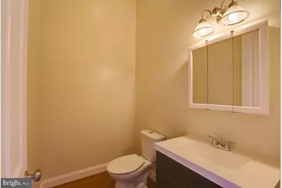 2118 Saint Paul Street, Baltimore, MD 21218 - Photo 18
