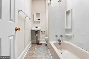 730 Linnard St, Baltimore, MD 21229 - Photo 28