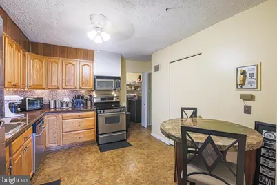 6210 Park Heights Avenue #905, Baltimore, MD 21215 - Photo 16