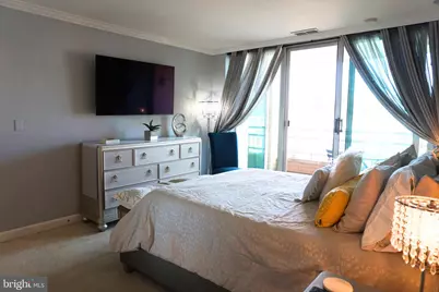 100 Harborview Drive #611, Baltimore, MD 21230 - Photo 16