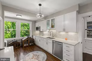 300 Goodwood Gardens, Baltimore, MD 21210 - Photo 32