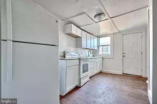 235 N Luzerne Ave N, Baltimore, MD 21224 - Photo 2
