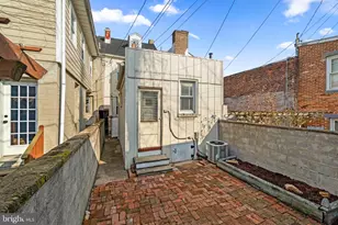 1827 Bank St, Baltimore, MD 21231 - Photo 28