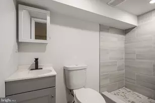2824 Ashland Ave, Baltimore, MD 21205 - Photo 36