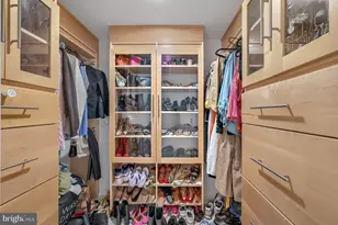 250 President St, Baltimore, MD 21202 - Photo 16