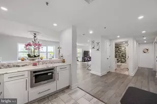 250 President St, Baltimore, MD 21202 - Photo 10