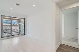250 President St, Baltimore, MD 21202 - Photo 32