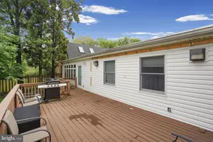 6609 Western Run Dr, Baltimore, MD 21215 - Photo 8