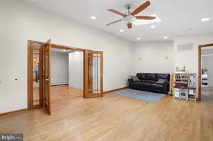 6609 Western Run Dr, Baltimore, MD 21215 - Photo 14