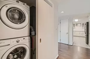 250 President St, Baltimore, MD 21202 - Photo 12