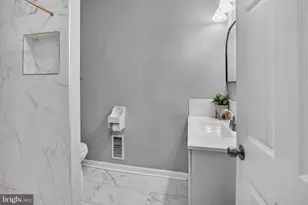 205 N Ellwood Ave, Baltimore, MD 21224 - Photo 16