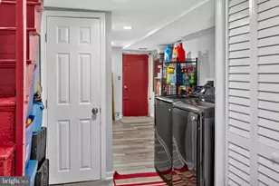 205 N Ellwood Ave, Baltimore, MD 21224 - Photo 14