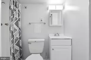 4109 Orchard Ave, Baltimore, MD 21225 - Photo 8